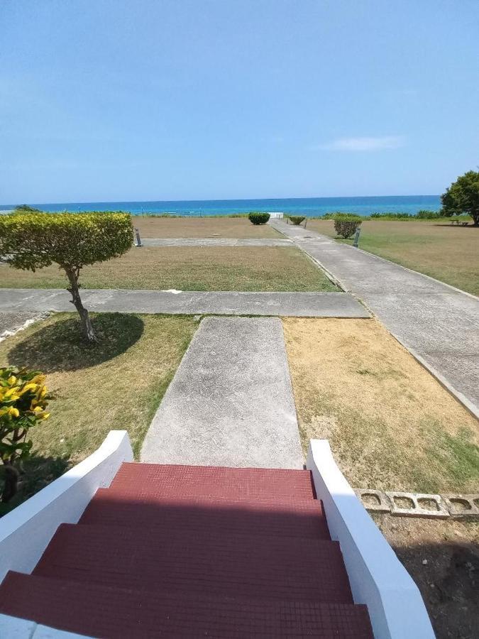Apartmán Sea Castles La Vue Montego Bay Exteriér fotografie