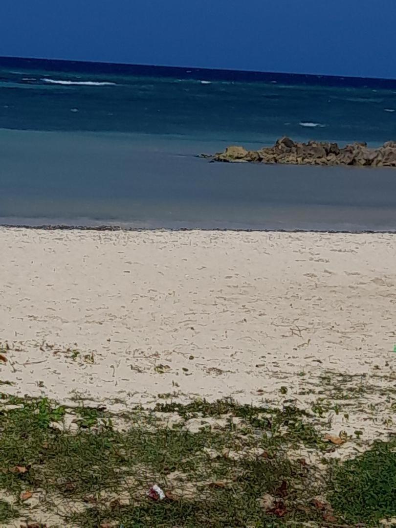 Apartmán Sea Castles La Vue Montego Bay Exteriér fotografie
